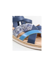 Ginova Women's Sandals with Decorated Strips