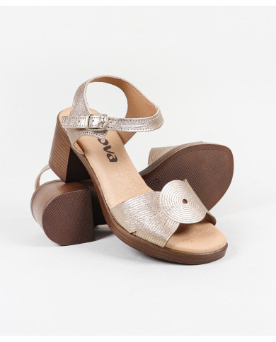 Ginova Women's Sandals with Strip Decorated