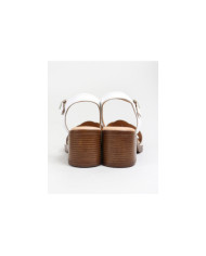 Ginova Women's Sandals with Strip Decorated