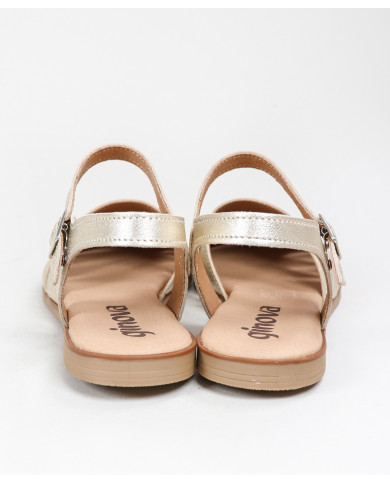 Women's Sandals Ginova Closed to the Front