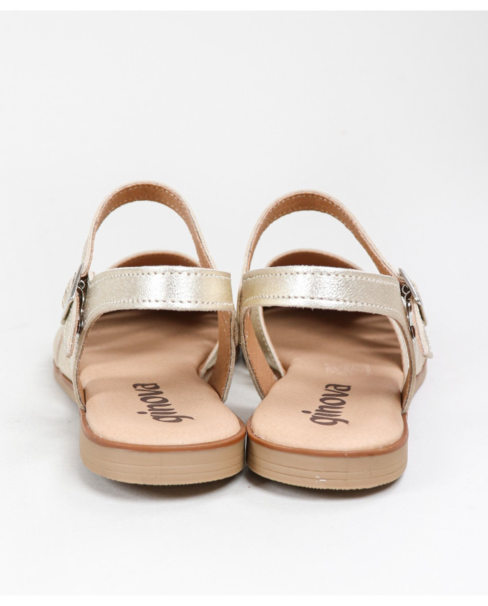 Women's Sandals Ginova Closed to the Front