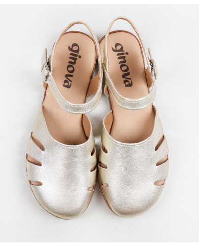Women's Sandals Ginova Closed to the Front