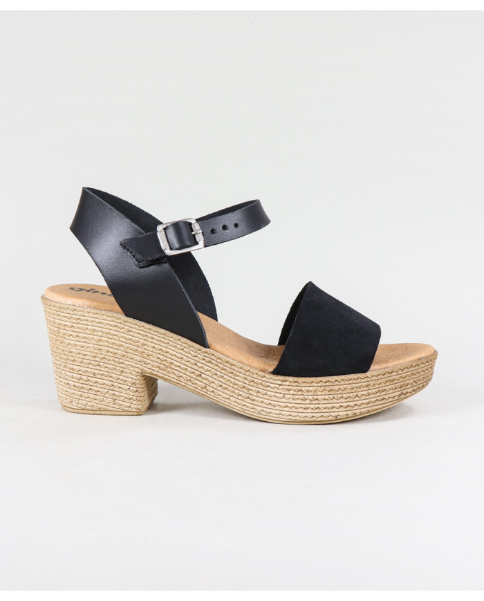 Women's Sandals of Middle Heel Ginova