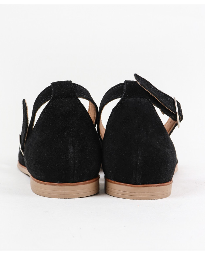 Ginova Women's Sandals with Strips