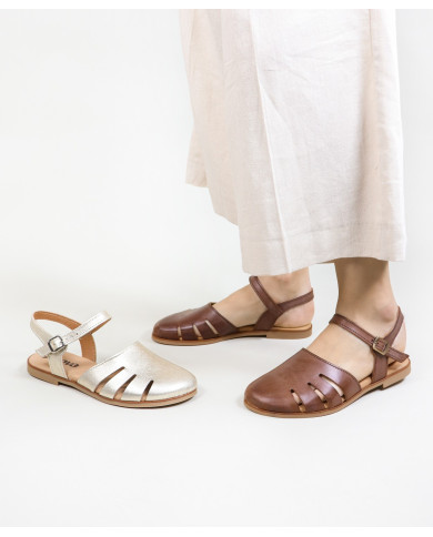 Women's Sandals Ginova Closed to the Front