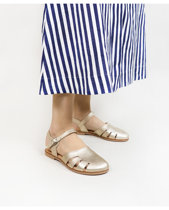 Women's Sandals Ginova Closed to the Front