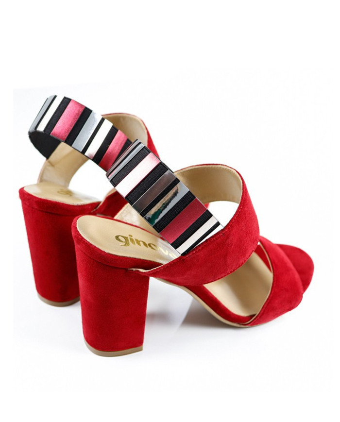 Elegantes sandalias de mujeres Ginova con elástico