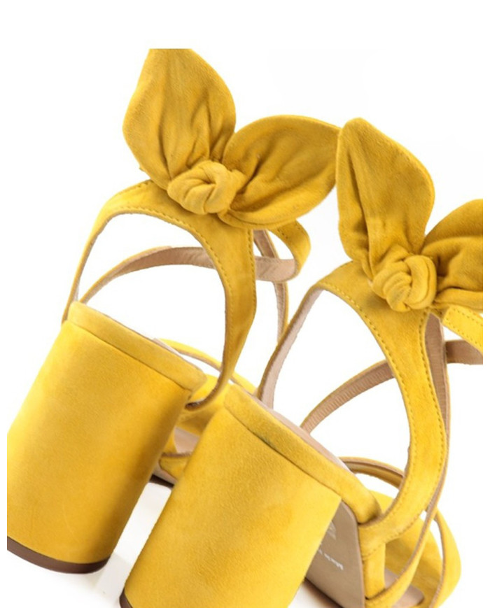 Sandalias de Lady con encaje detrás y tiras Ginova