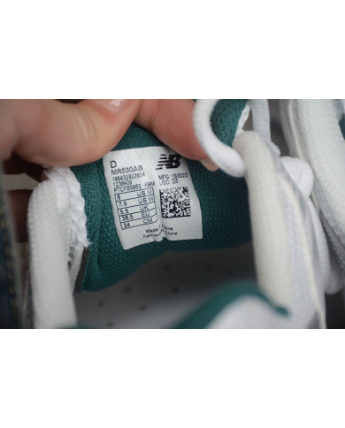 New Balance 530