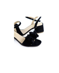 Black Lady Sandals in Nobuck with Ginova Flowers