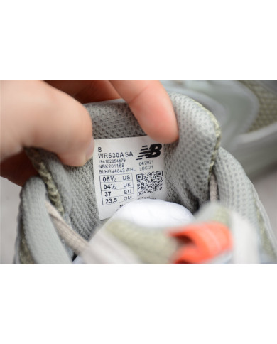 New Balance 530