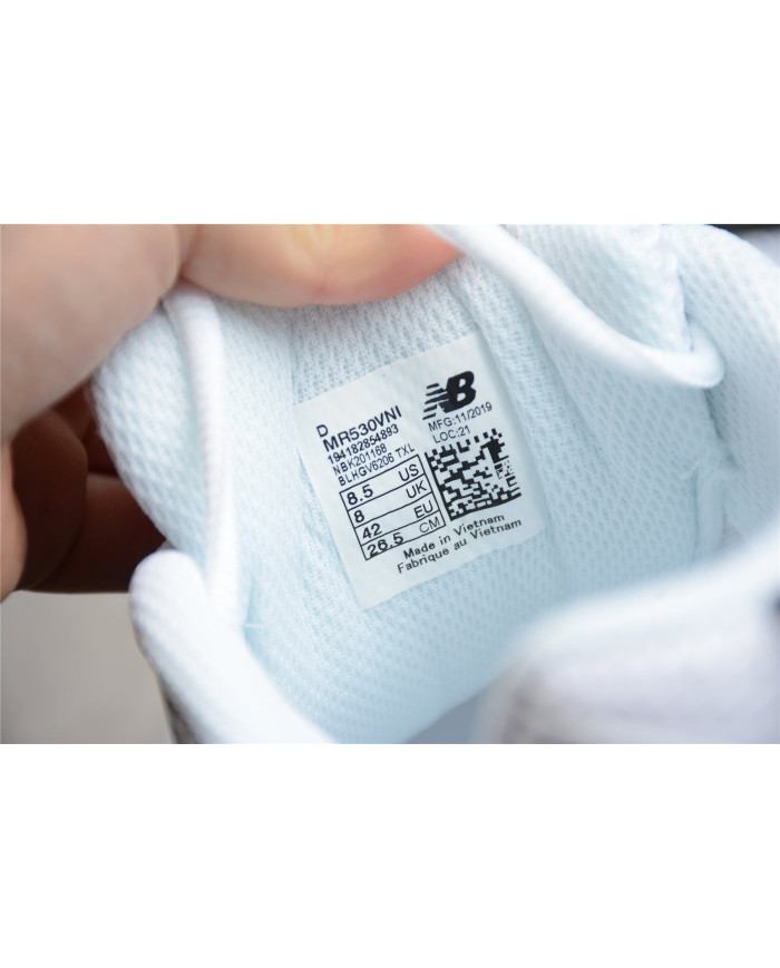 New Balance 530