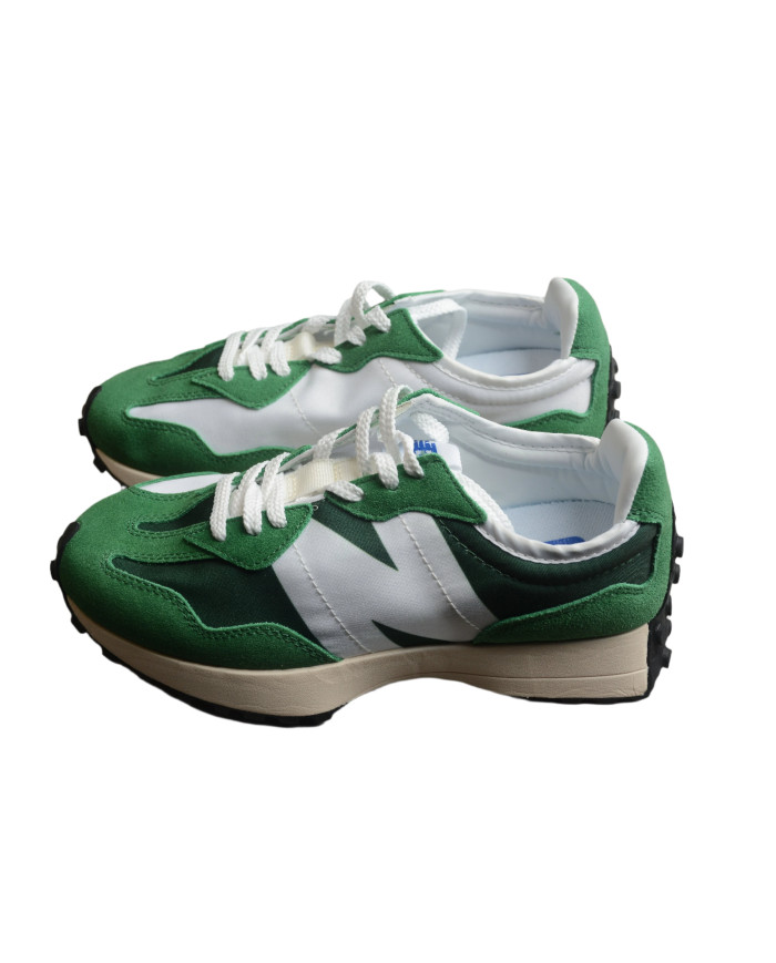 New Balance 327