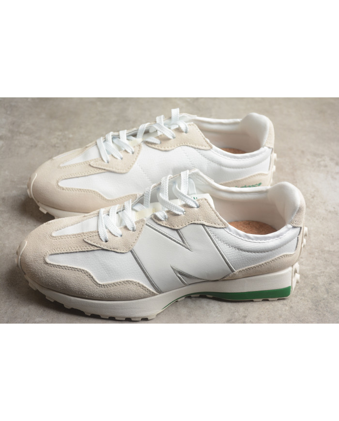New Balance 327