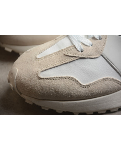 New Balance 327