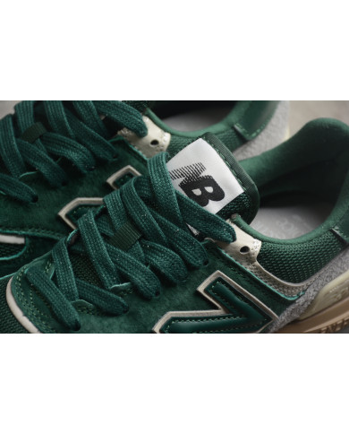 New Balance 574