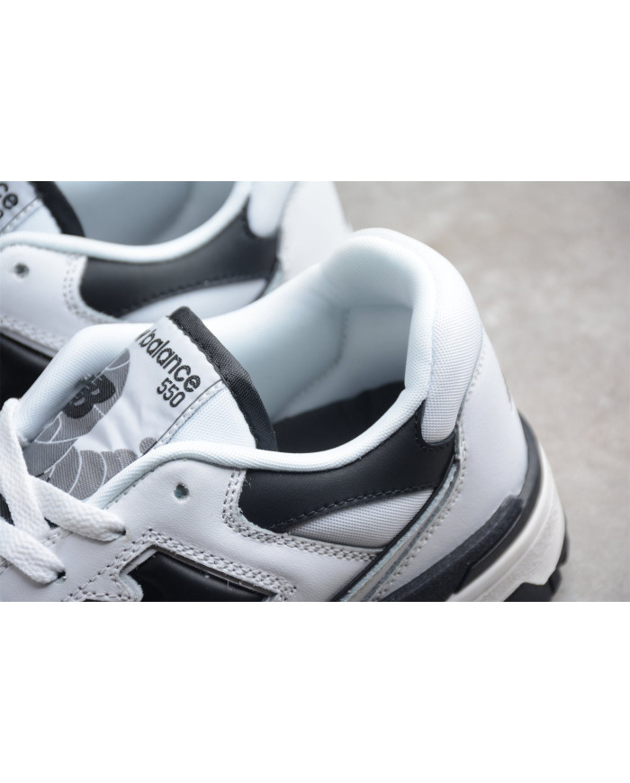 New Balance 550