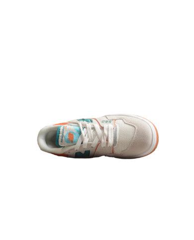 New Balance 550