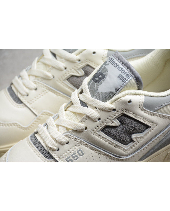New Balance 550