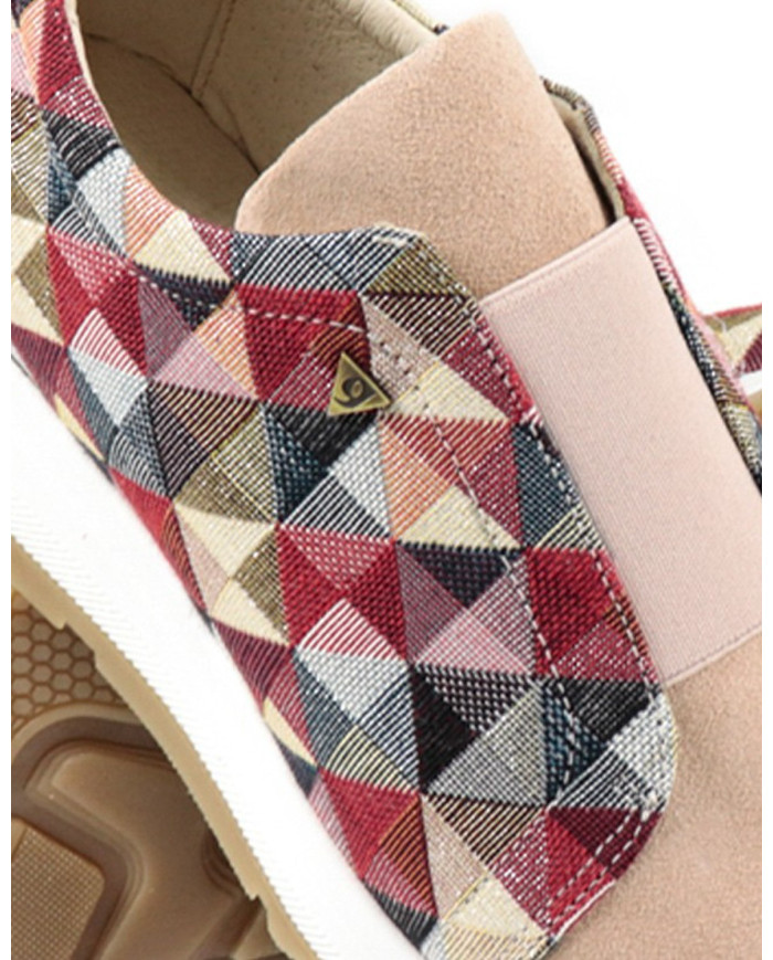 Ladies Pink Trainers with Geometric Pattern