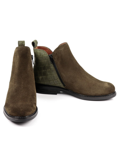 Bota Verde Rasa Ginova com Fecho