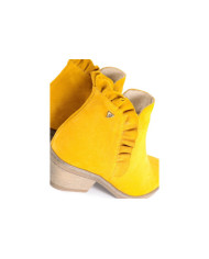 Botins Amarelos de Senhora com Folhos Ginova
