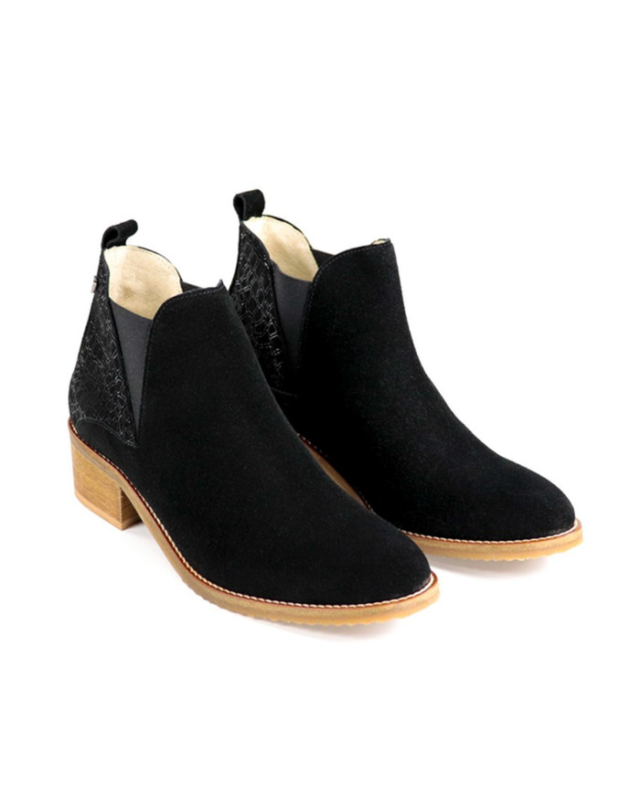 Botas Pretas de Senhora Ginova com Elásticos Laterais