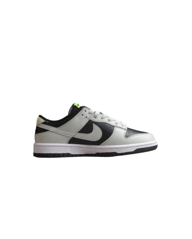 Nike Dunk Low SB