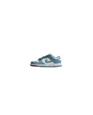 Nike Dunk Low SB 205