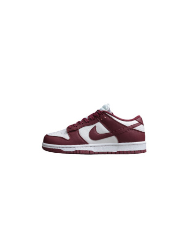 Nike Dunk Low  SB