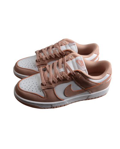 Nike Dunk Low  SB