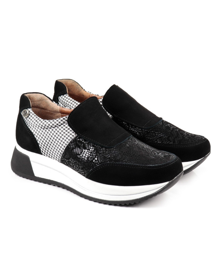 Black Ginova Woman Sneakers with Textures