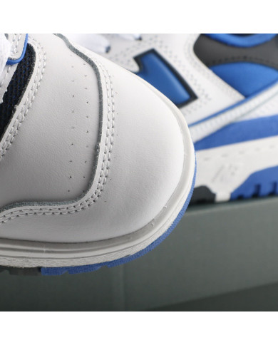 New Balance 550