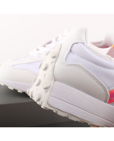New Balance 327