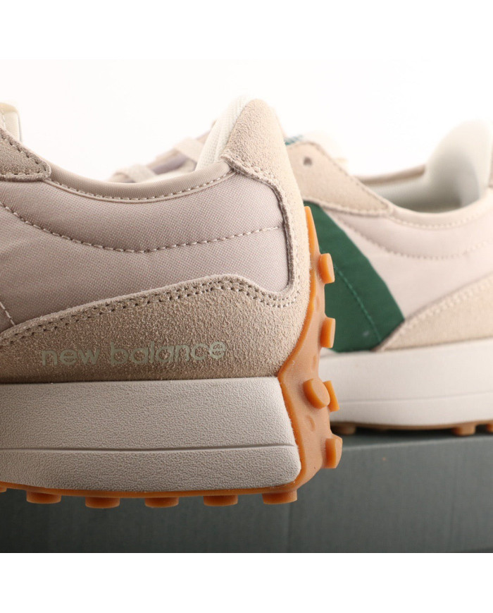New Balance 327