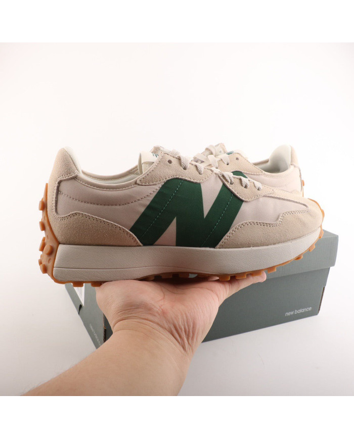 New Balance 327