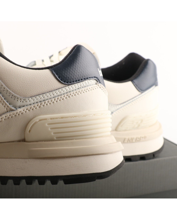 Nuevo equilibrio 574