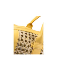 Mala Amarela de Senhora de Mão para Praia