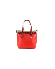 Caso de damas con la División del Interior