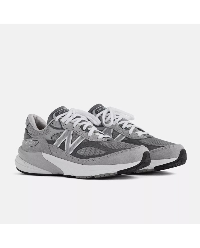 New Balance V6 990