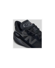 New Balance V6 990