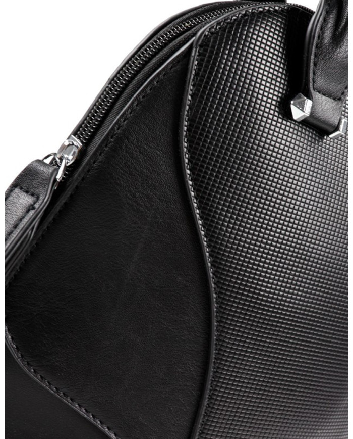 Mala de Mão Preta de Senhora