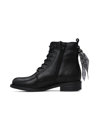 Women's Boots with Ginova Wholesalers