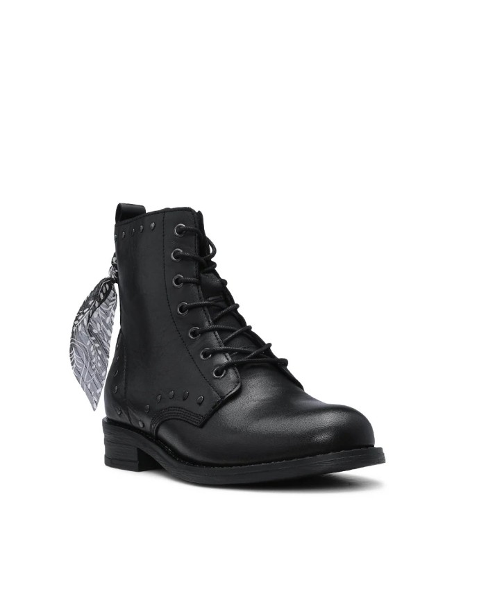 Women's Boots with Ginova Wholesalers