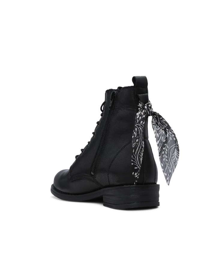 Women's Boots with Ginova Wholesalers