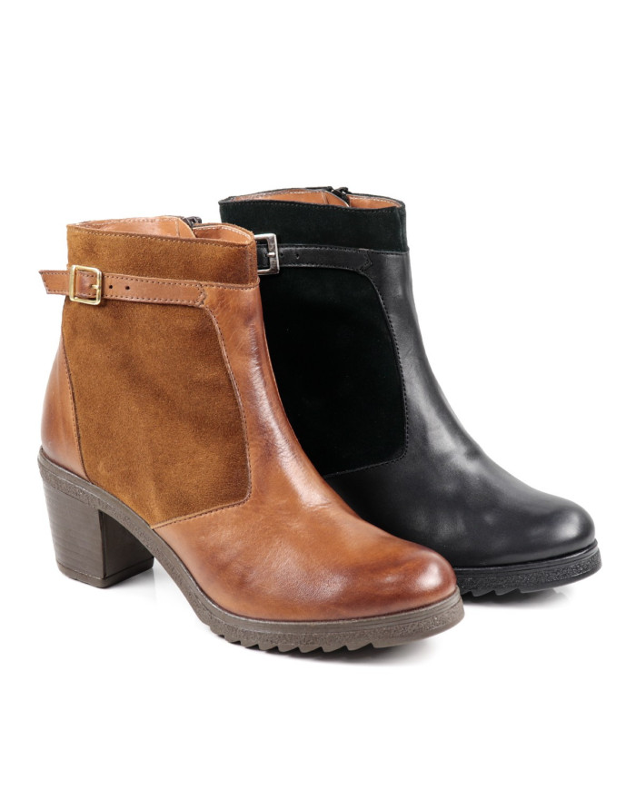 Ginova Middle Heel Boot in Skin