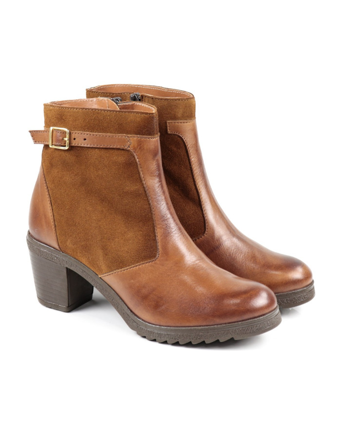 Bota Camel de Salto Médio Ginova em Pele