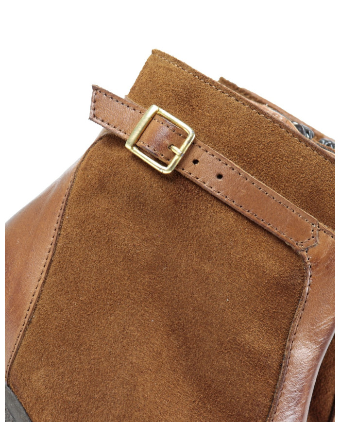 Bota Camel de Salto Médio Ginova em Pele