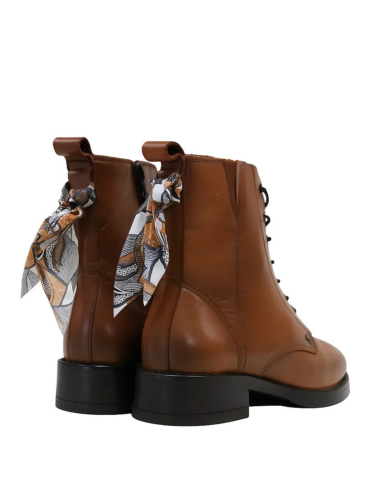 Bota Senhora Anilina