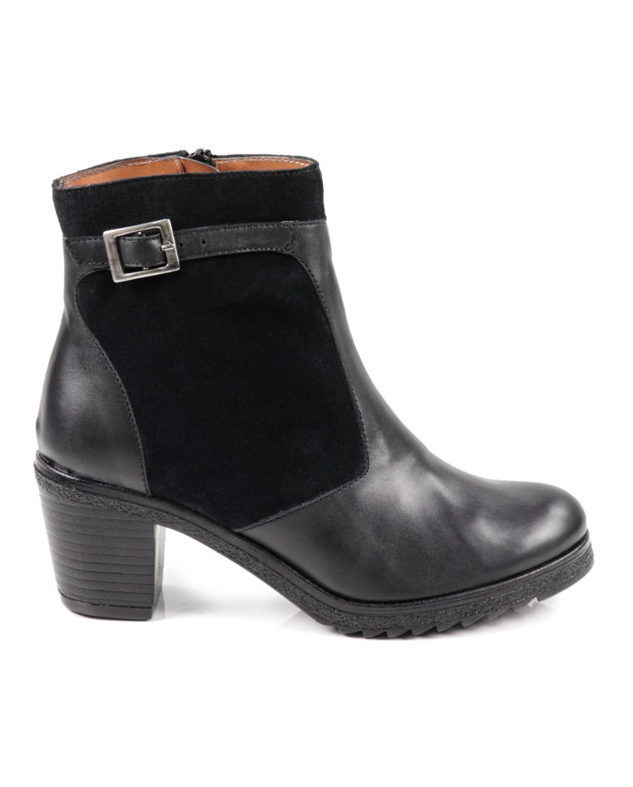 Medium Ginova Heel Boot in Skin